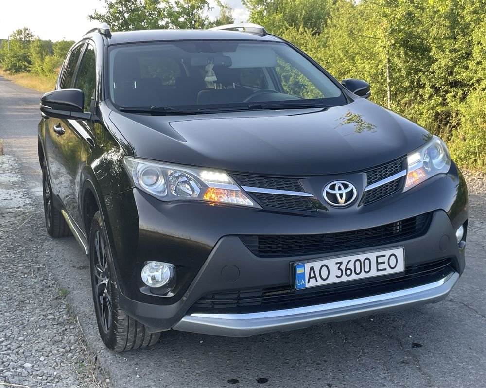 Toyota RAV4 2015р.