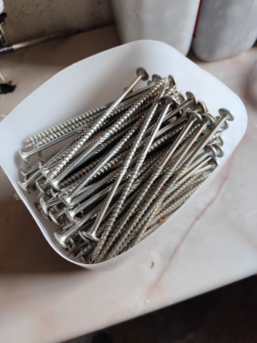 Wkręty ciesielskie 6x140 mm. 300 sztuk