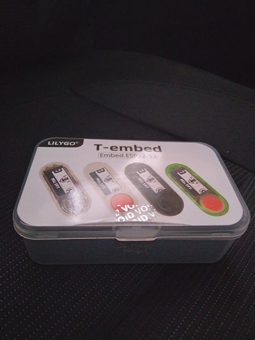 T embed cc1011 z anteną WiFi
