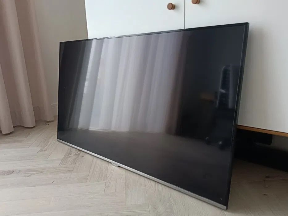 Телевизор Samsung UE40H5000Aw