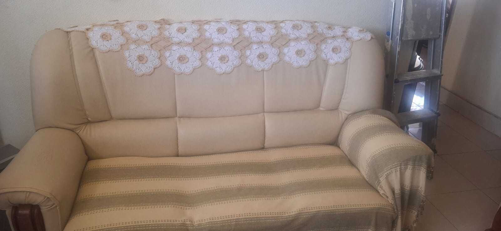 Moveis de sala em bom estado