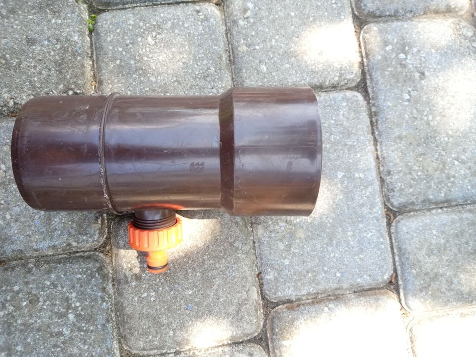 Łapacz deszczówki fi 90 mm