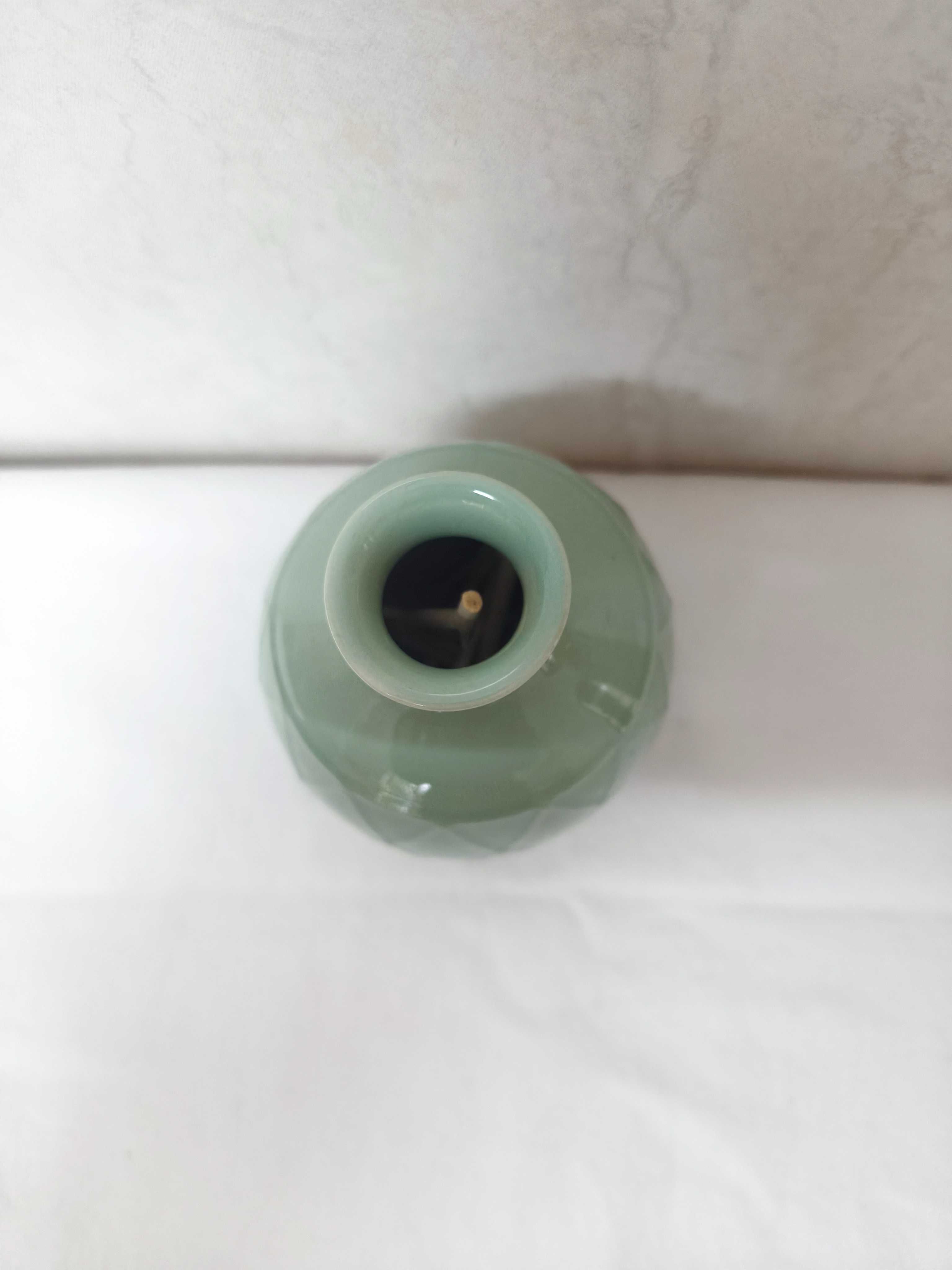 Peça decorativa verde - IKEA