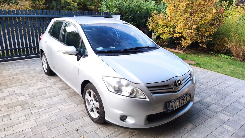 Toyota auris 1.4 polski salon