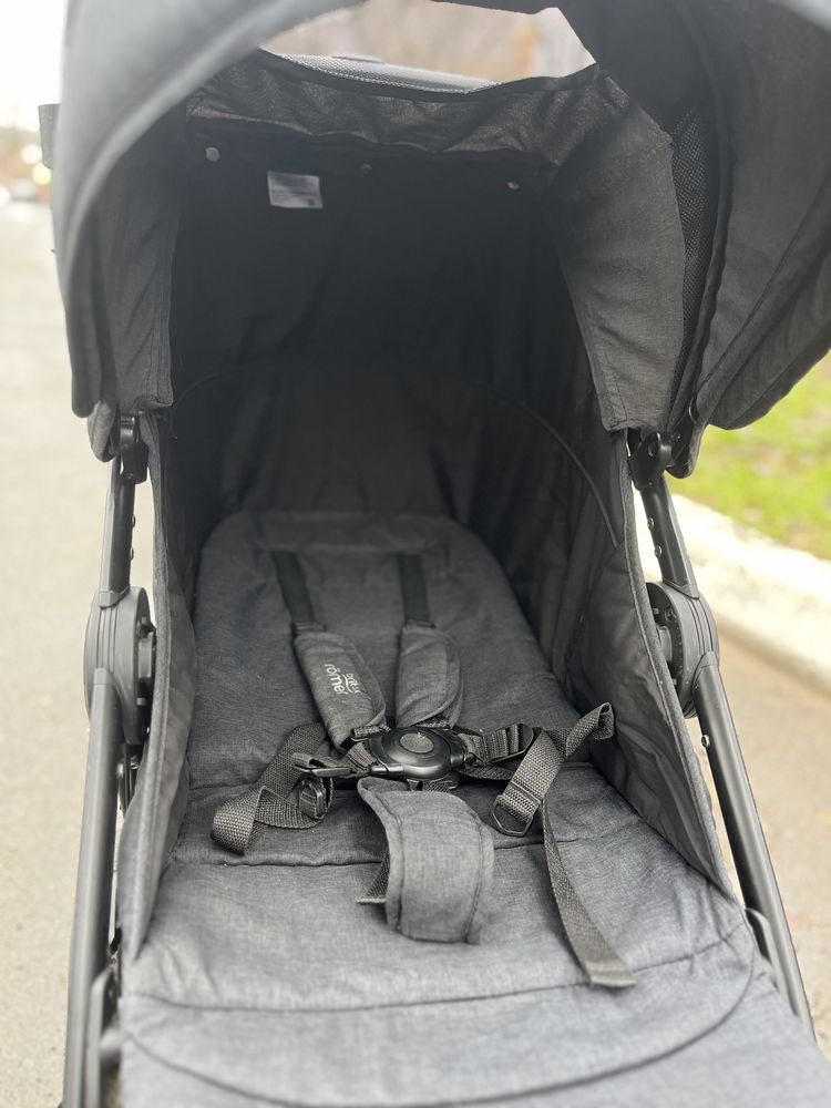 Прогулянкова коляска Britax-Romer