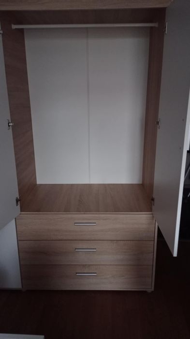 Szafa ubraniowa wys. 200 cm