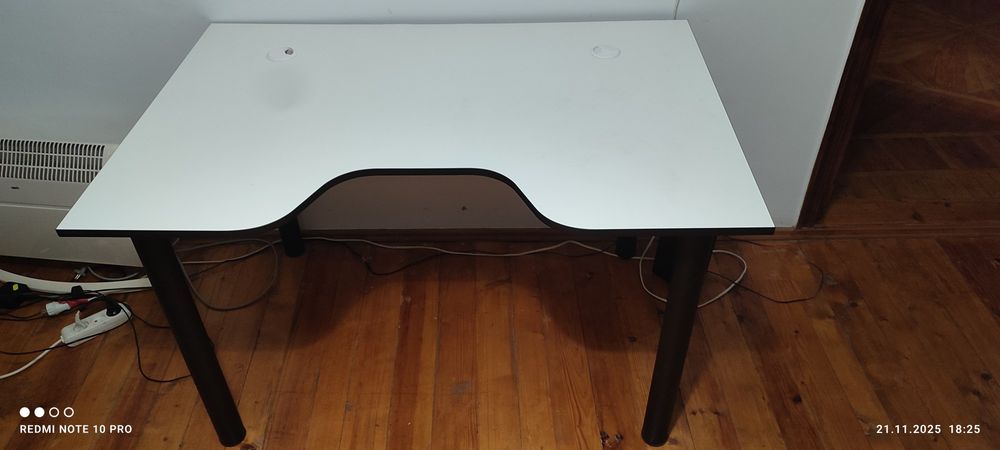 Продам стіл для комп'ютера