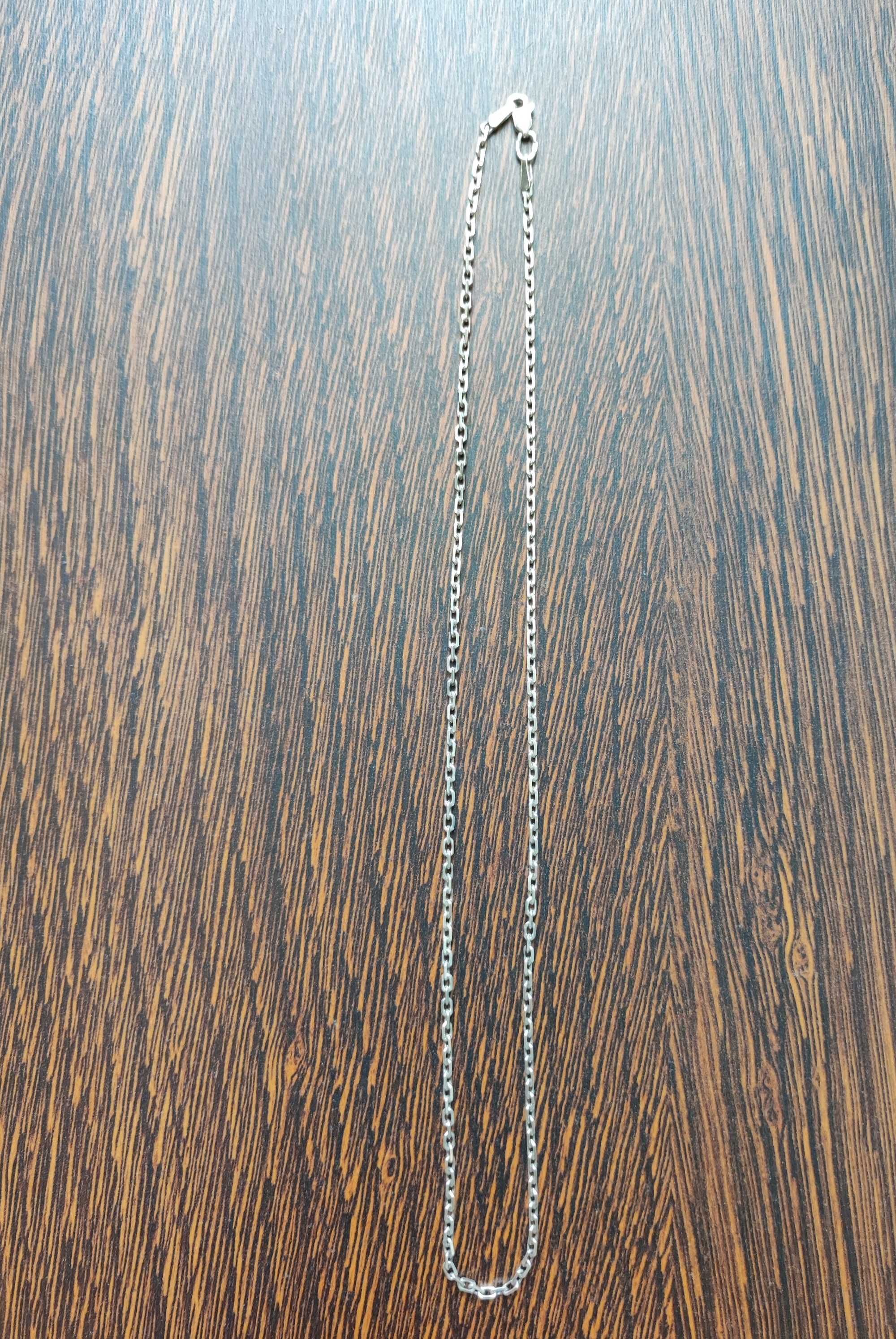 Цепочка серебряная. Ланцюжок срібний. 925 проба. Вес 5.5. Длина 45 см.