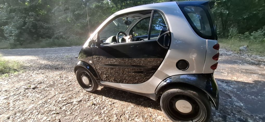 Smart Fortwo 450 / 2006/ 0.7 / панорама / кондиционер