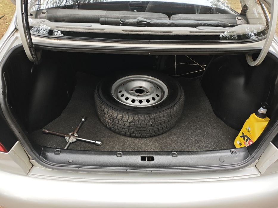 Продам Део Ланос 1.5