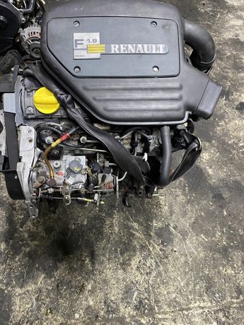 ДВС двигатель двигун мотор Renault Kango1.9 dti