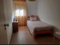 Arrendamento de um quarto, em Olhão.