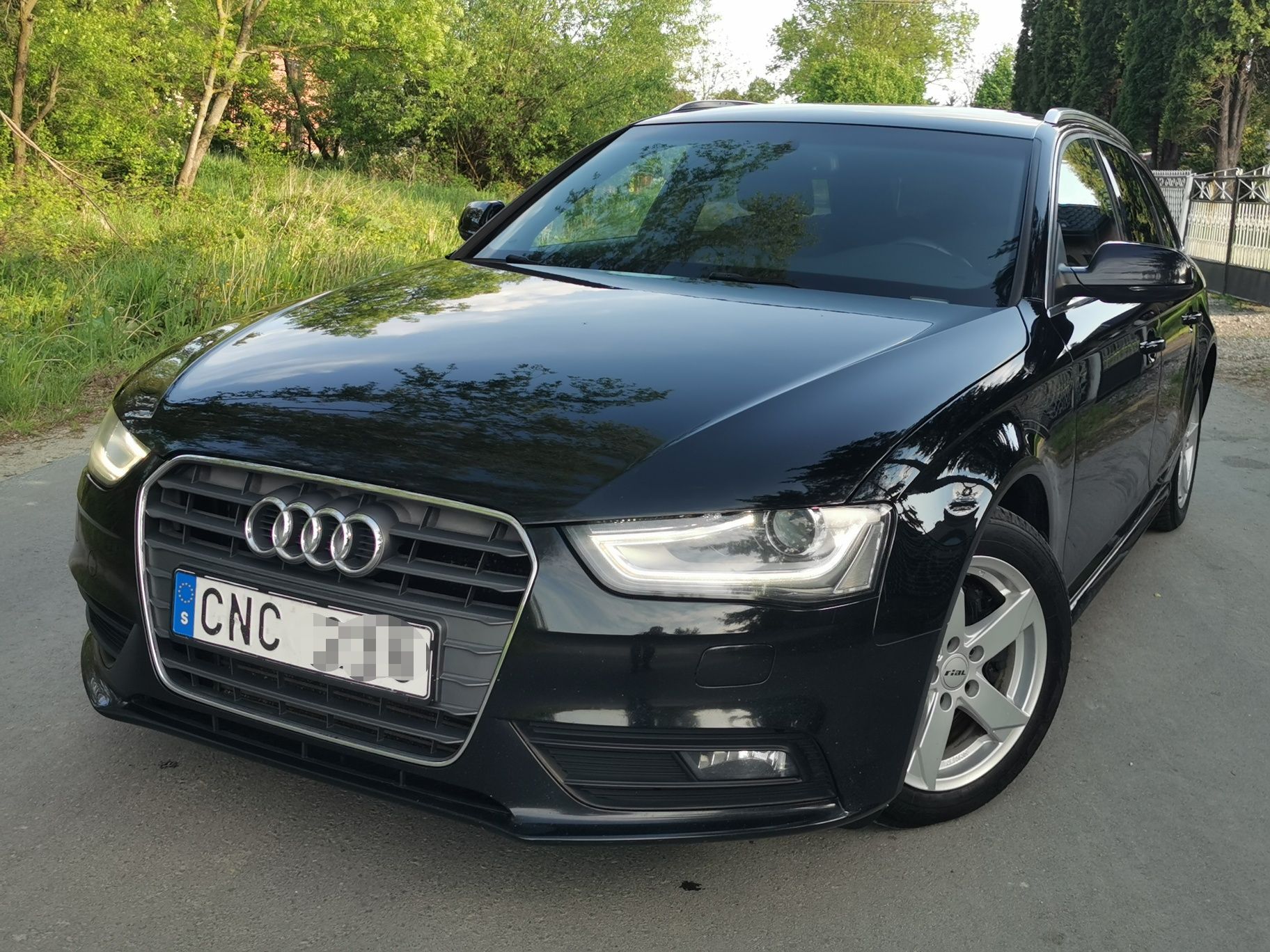 Audi A4 b8 lift*2.0T*S-Line*Xenon*LEDY*Nowy rozrzad+olej*przebieg 100%