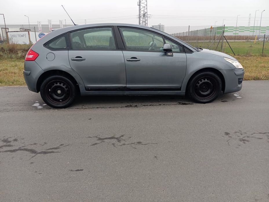 Citroen C4 1.6 benzyna 5-drzwi 2009r. Super Stan