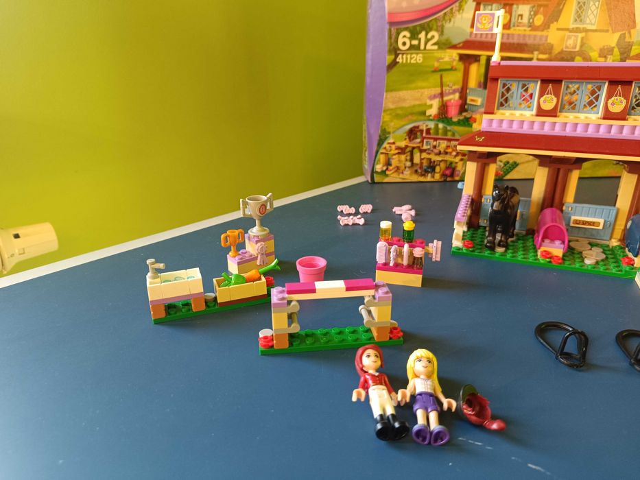 LEGO Friends 41126 Stajnia klub jeździecki Heartlake 100% kompletne!