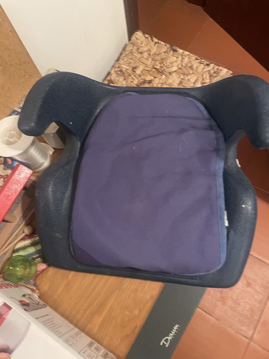 Assento elevatório auto - ótimo estado!