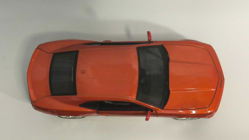 Модель, машинка Chevrolet Camaro 2010 1.24 Maisto