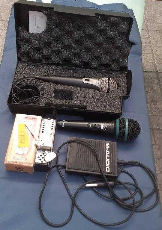 MICROFONES / PEDAL E MENÓMETRO