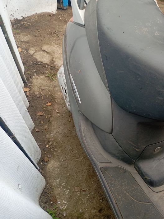 продам скутер Хонда леад