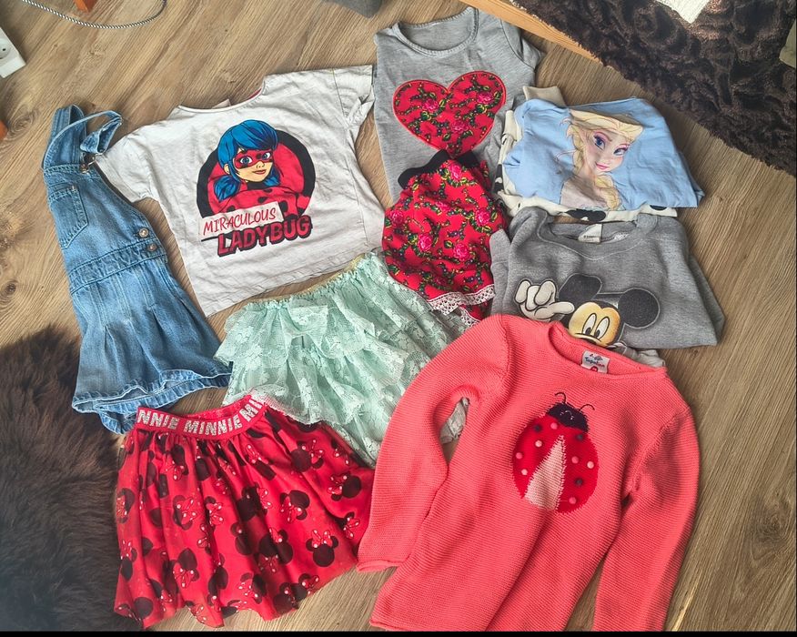 Zestaw , paka dla dziewczynki.