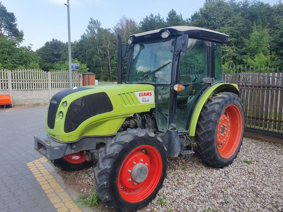 Claas Elios 210 axos Celtis renault sadowniczy ogrodniczy sadownik