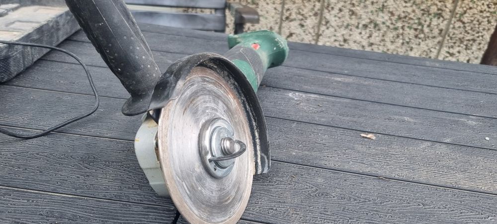 Szlifierka kątowa bosch