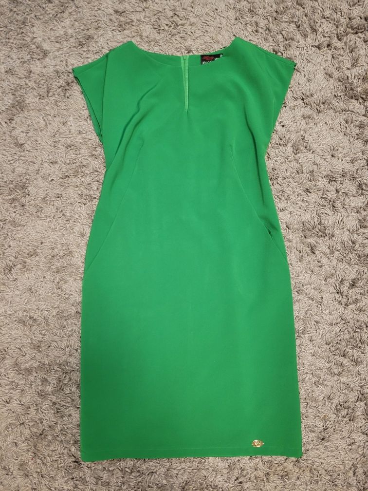 Нарядна жіноча сукня зелена нарядное платье