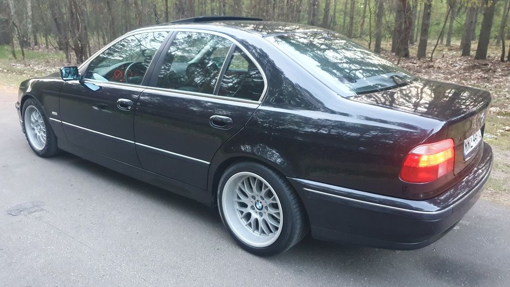 BMW E39 528i Benzyna Manual