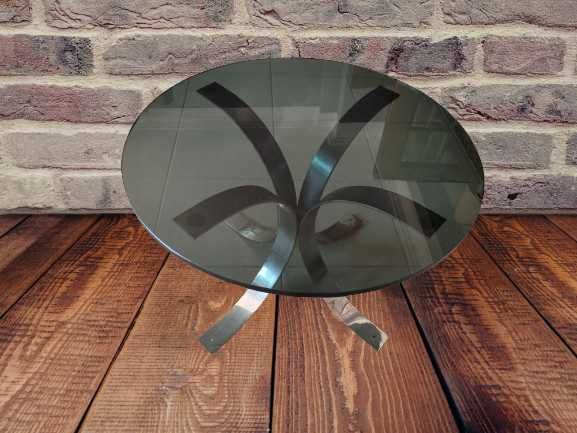 Mesa redonda de apoio oferta de candeeiro