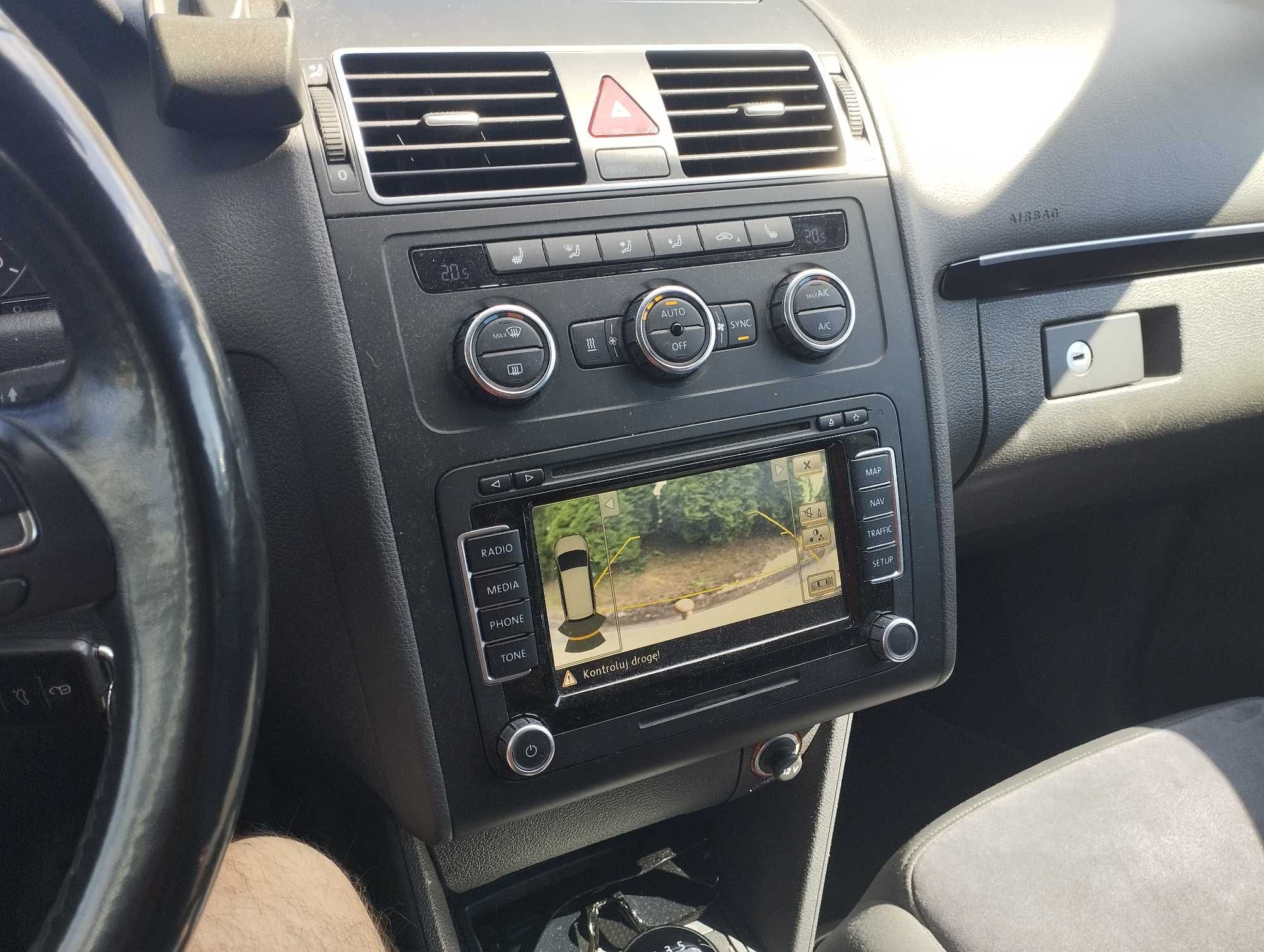 VW Touran 2.0 TDI 140 KM