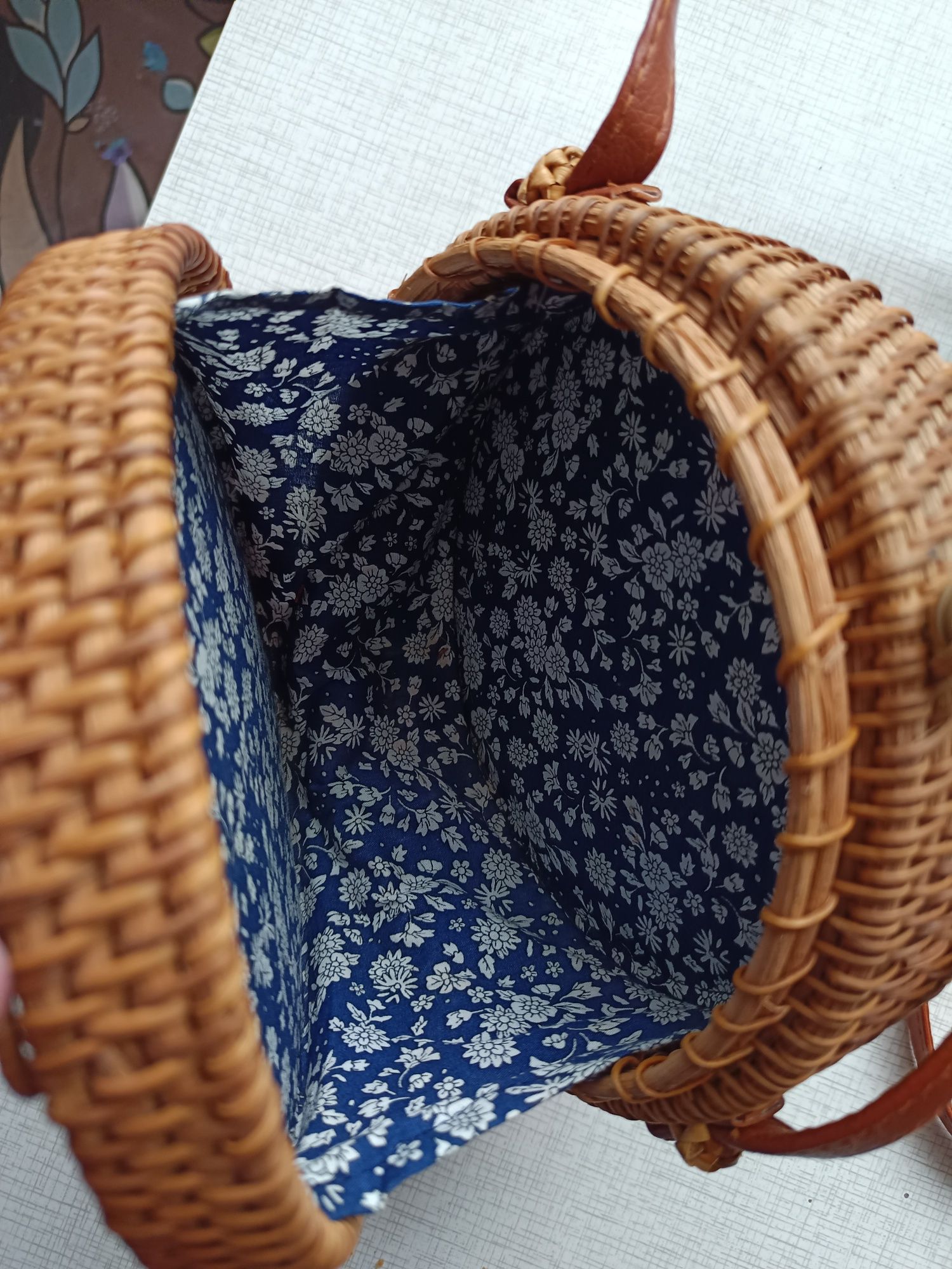 Torebka okrągła wiklinowa boho handmade Bali