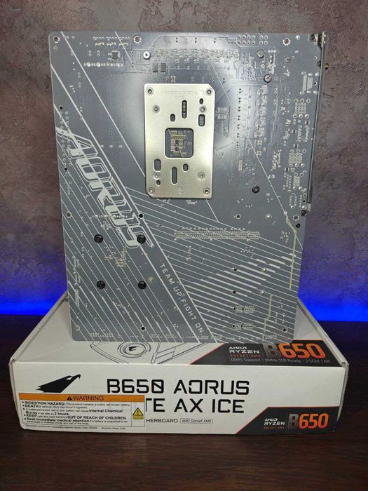Материнська плата Gigabyte B650 Aorus Elite AX Ice (AM5) 7000-9000 AMD