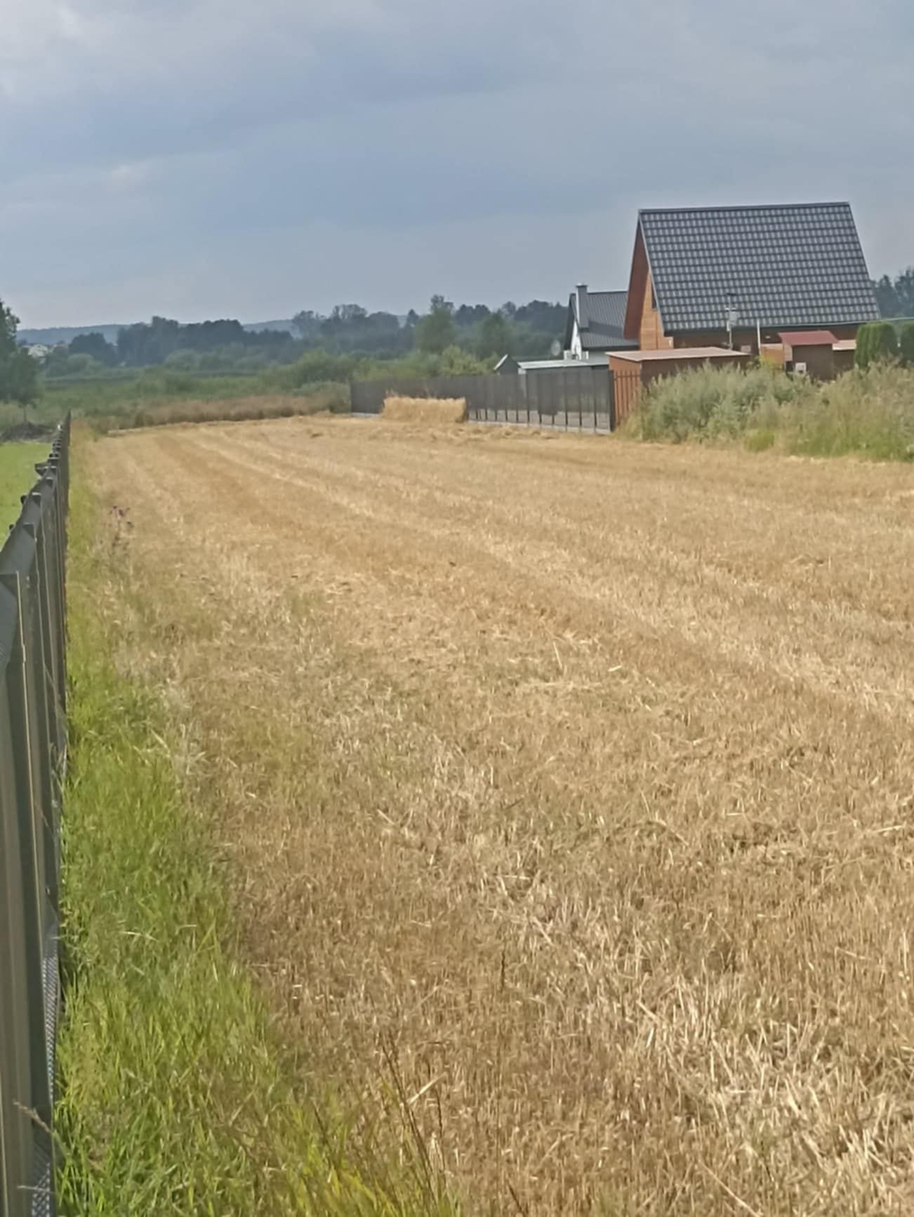 Działka nad zalewem w Żółtańce