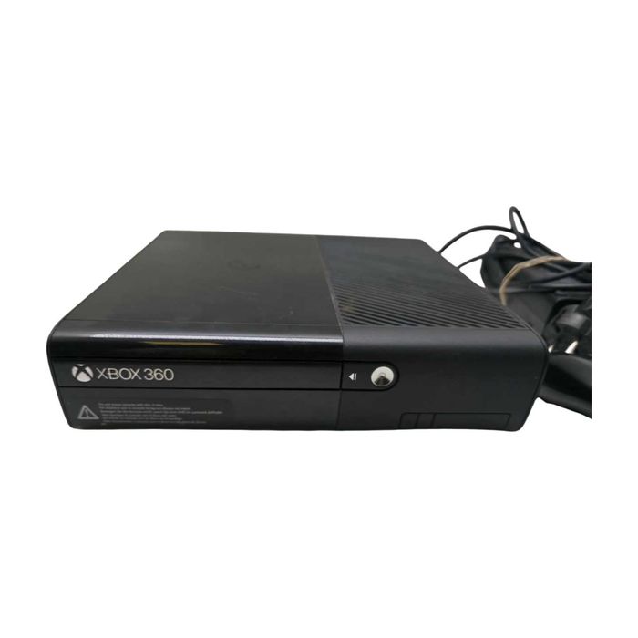Konsola XBOX 360 E 320GB - zestaw - 1x pad - 7 GIER - Prison Break