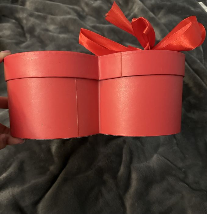 Коробочка подарункова у формі серця