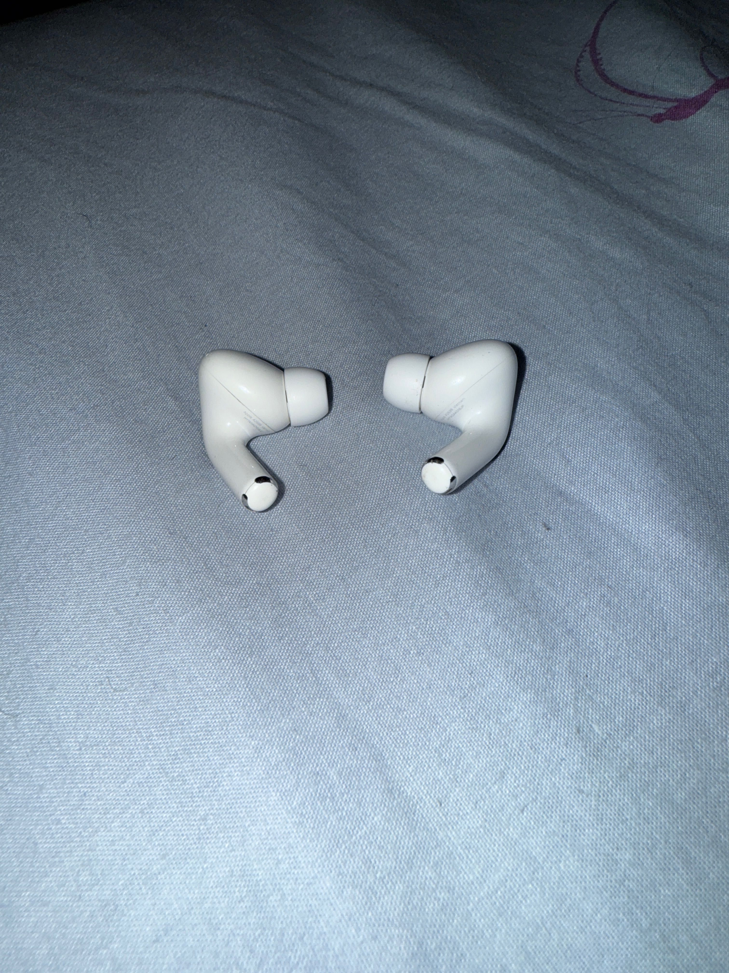 Air pods pro 2 покоління