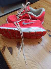 buty nike rozowe