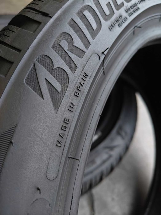 Комплект R17 225/45 Bridgestone Blizzak LM005 замові шини