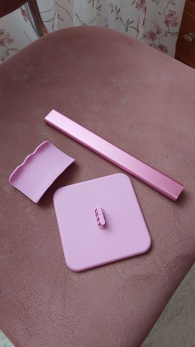 Підставка під навушники. Headset stand.