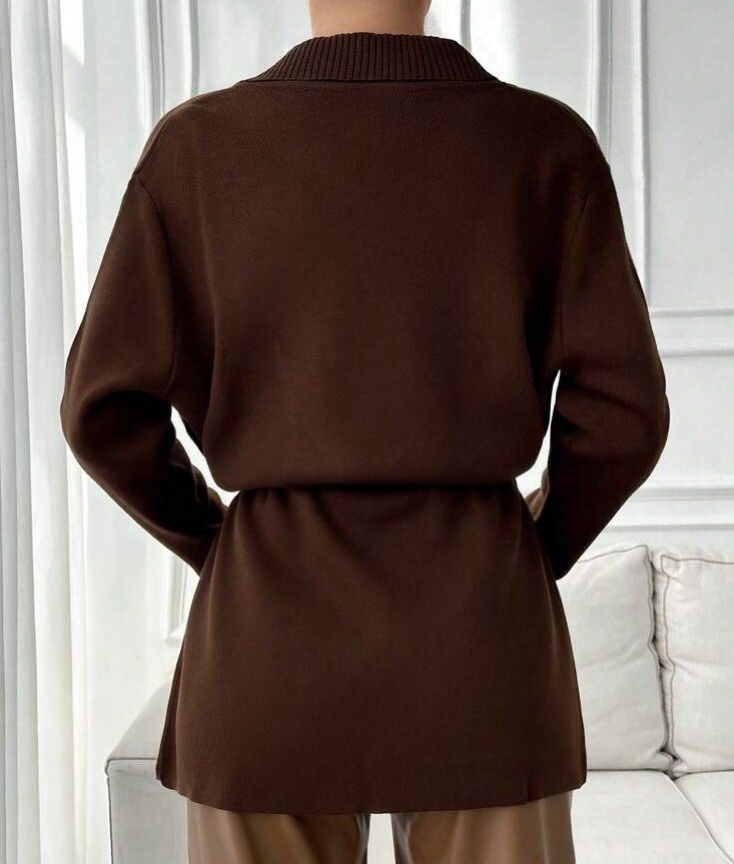 Brązowy sweter