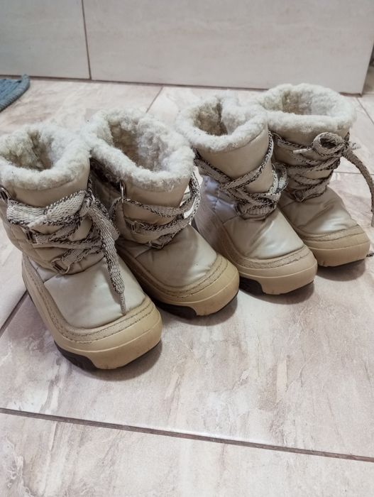 Чобітки для двійнят двійні близнят Demar 20-21