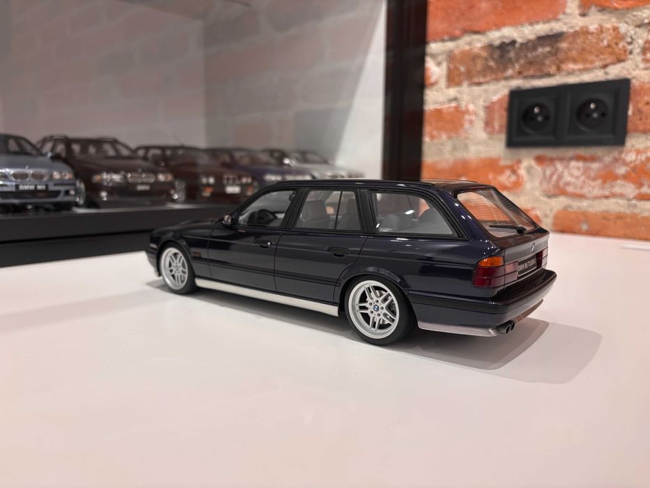 Model BMW E34 M5 Touring, Diamond Black, OT198, Ottomobile, Otto, 1:18