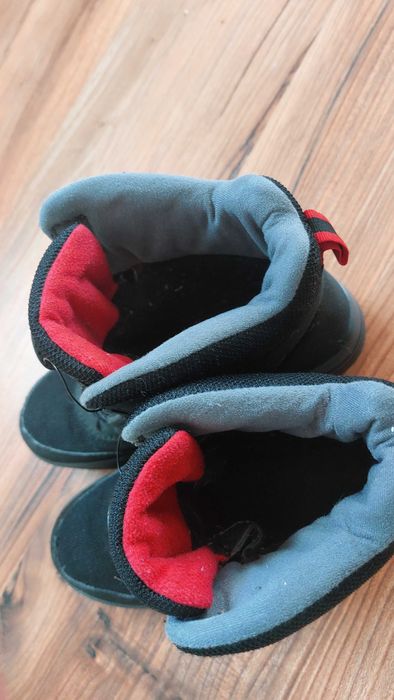 Buty zimowe 34 35 GoreTex Gore Tex śniegowce czarne kozaki dziecięce