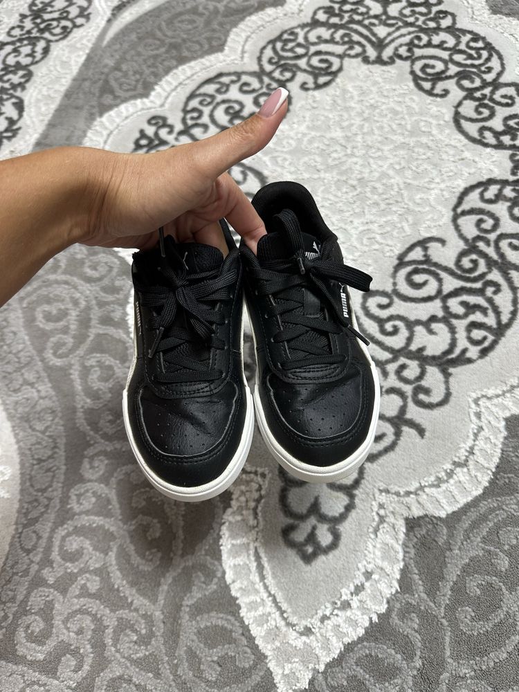 Продам кросівки Puma