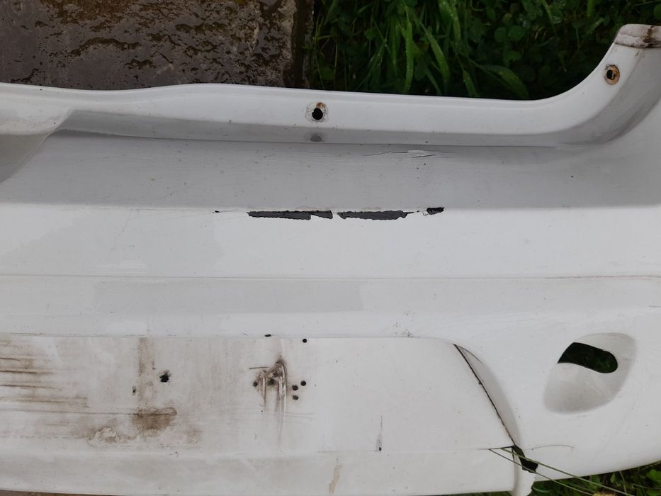 Dacia Sandero задній бампер