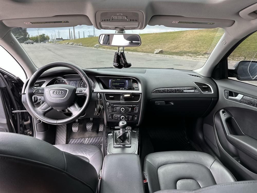 Audi A4 B8 2013 - Premium - Quattro.