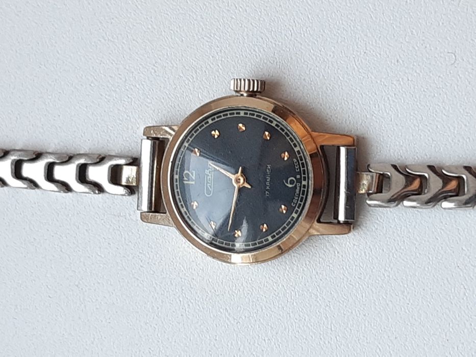 Годинник жіночий Слава позолота