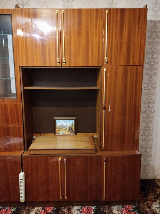 Стенка мебель. Коцюбинское