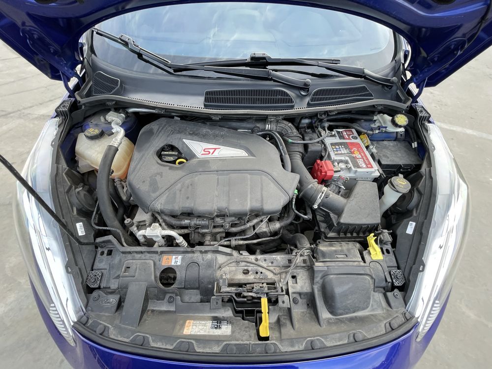 Ford Fiesta ST 2015г