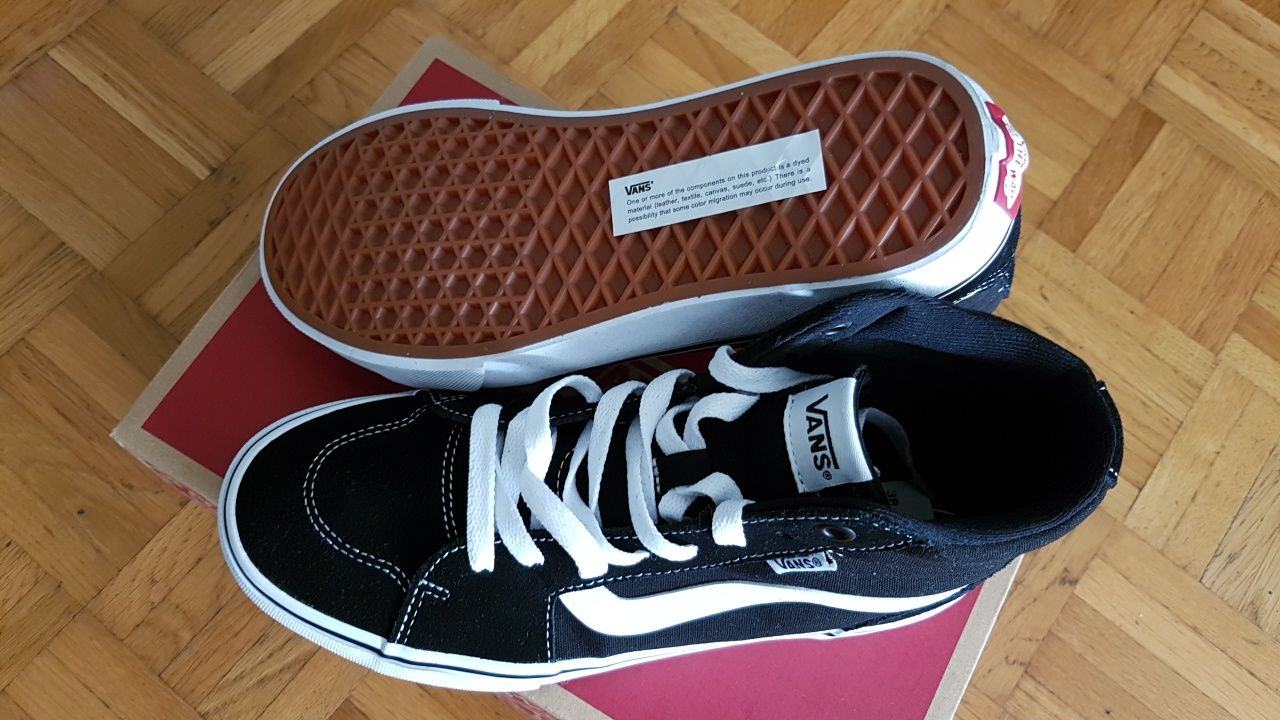 Высокие кеды Vans FILMORE HI 38р,стелька 24,5см,оригинал.